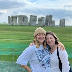 Meet your Posher, Jenny